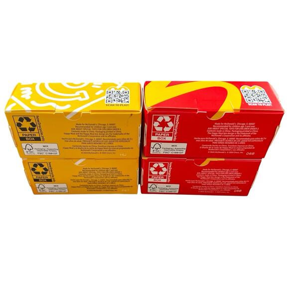 Lot of 4 NEW McDonald's Mini Crocs Keychain 2-#4, 2-#8 Happy Meal Toy NIB - Picture 6 of 7